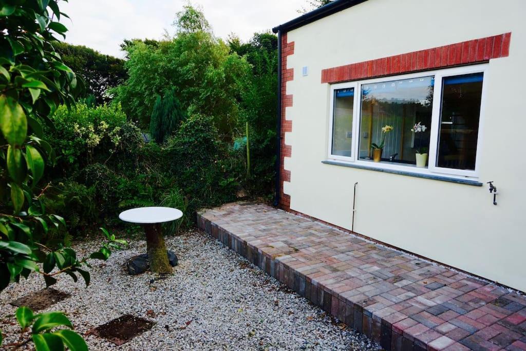 The Hideaway, Castle An Dinas, Cornwall Tr9 6jb Apartment *